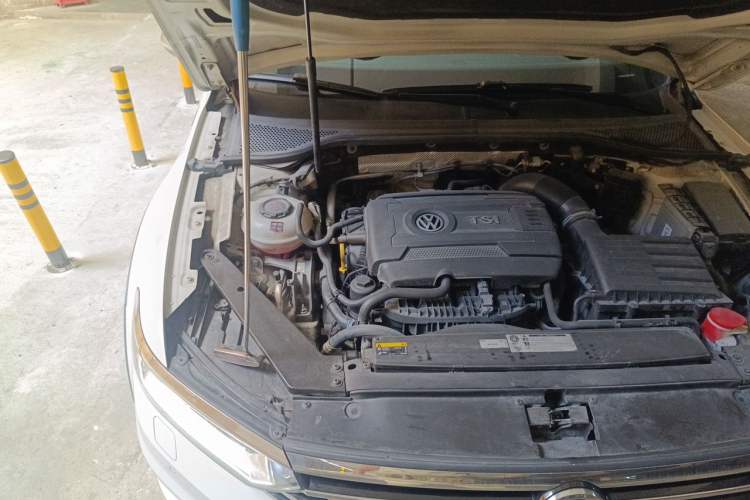 Used Volkswagen Variant 2017 380TSI Four-Wheel Drive Longitudinal Version Engine Bay Right
