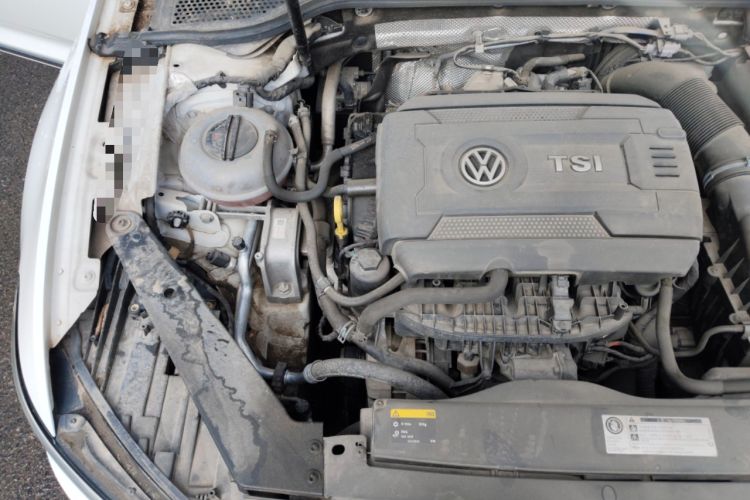 Used Volkswagen Variant 2017 380TSI Two-Wheel Drive Comfort Edition Engine Bay Right