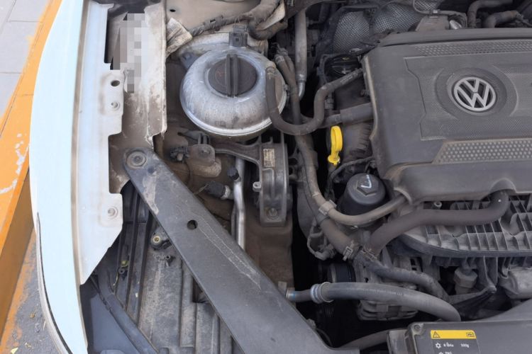 Used Volkswagen Variant 2017 380TSI Two-Wheel Drive Comfort Edition Engine Bay Right