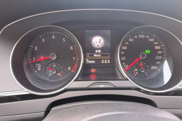 Used Volkswagen Variant 2017 380TSI Two-Wheel Drive Comfort Edition Instrument Cluster