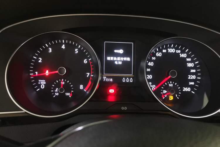 Used Volkswagen Variant 2017 380TSI Two-Wheel Drive Comfort Edition Instrument Cluster