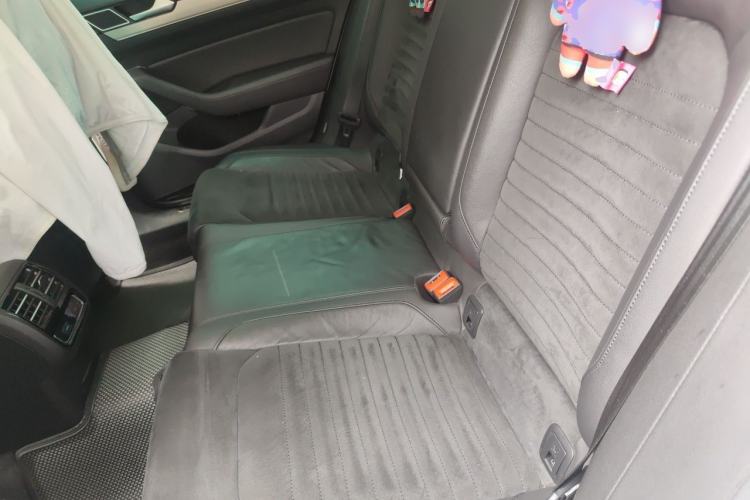 Used Volkswagen Variant 2017 380TSI Two-Wheel Drive Comfort Edition Left Rear Seat