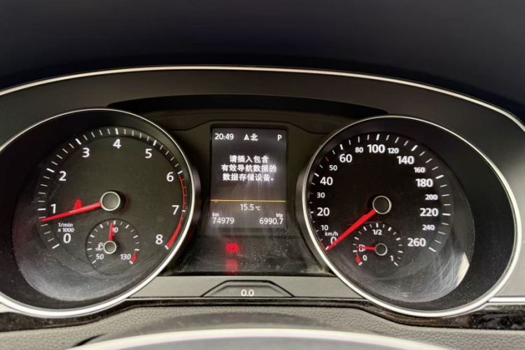 Used Volkswagen Variant 2017 380TSI Four-Wheel Drive Trail Edition Odometer Close Up