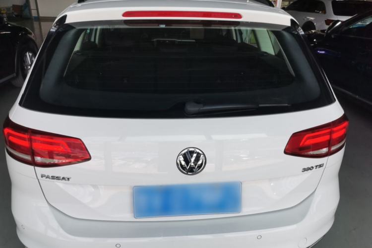 Used Volkswagen Variant 2017 380TSI Two-Wheel Drive Comfort Edition Rear