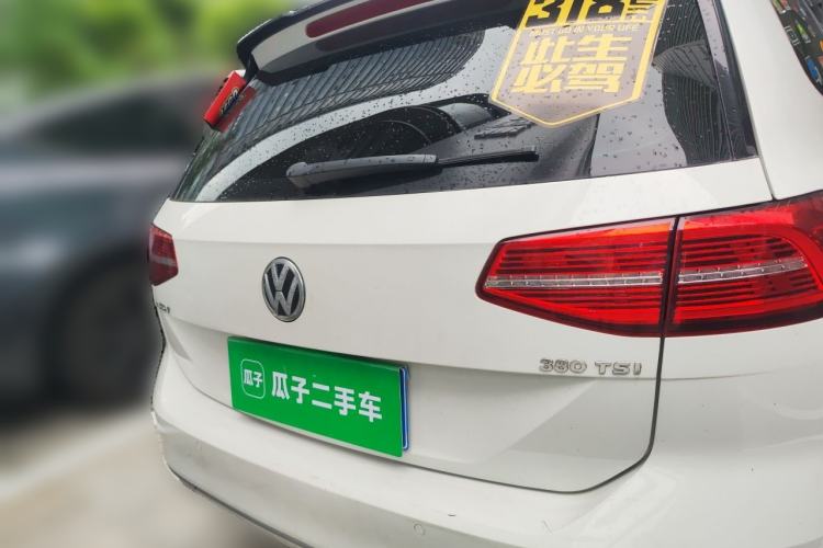 Used Volkswagen Variant 2017 380TSI Two-Wheel Drive Comfort Edition Rear