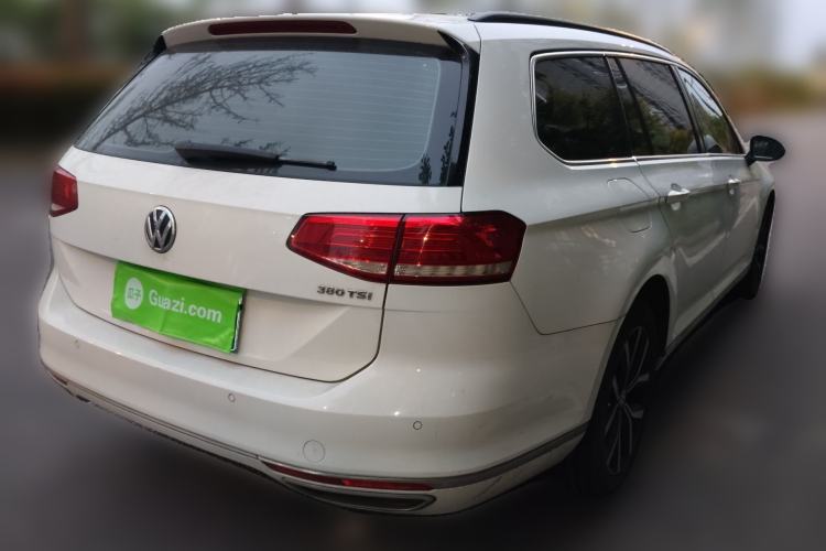 Used Volkswagen Variant 2017 380TSI Two-Wheel Drive Comfort Edition Rear Right 45 Deg