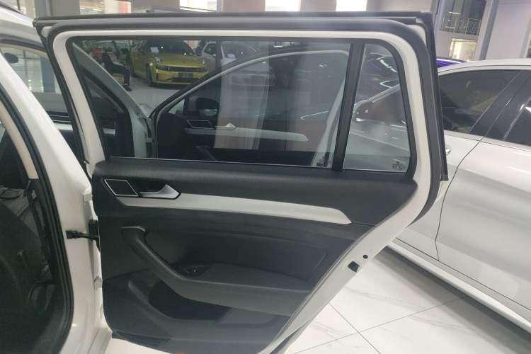 Used Volkswagen Variant 2017 380TSI Two-Wheel Drive Comfort Edition Right Rear Door Interior