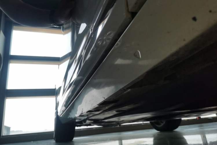 Used Volkswagen Variant 2017 380TSI Two-Wheel Drive Comfort Edition Right Side Sill