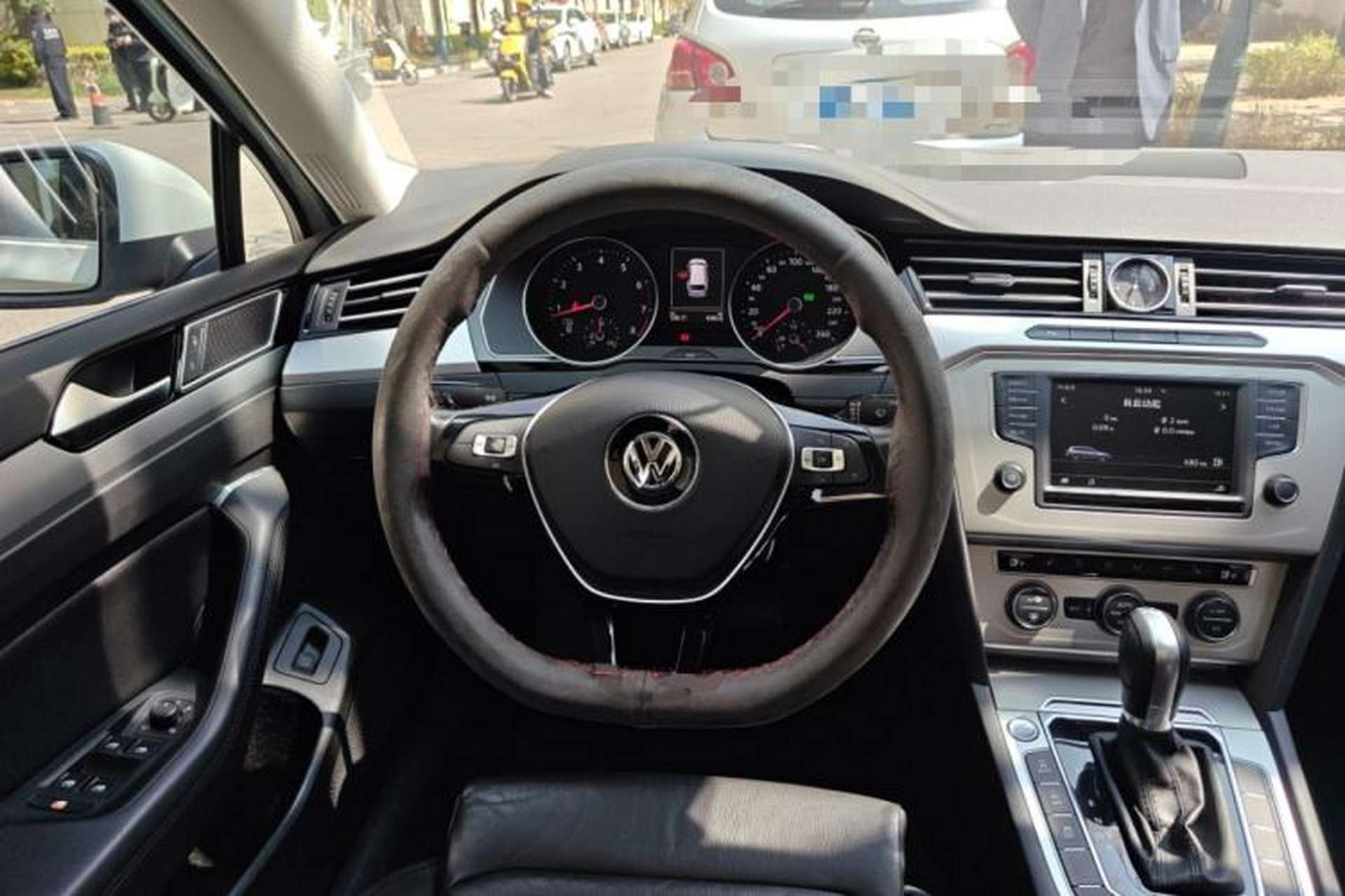 Used Volkswagen Variant 2017 380TSI Two-Wheel Drive Comfort Edition Steering Wheel