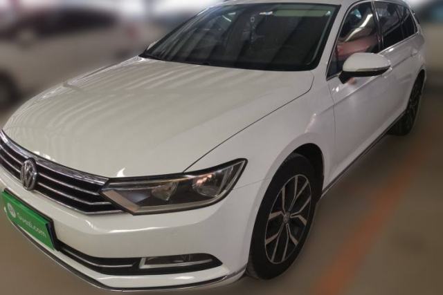 Used Volkswagen Variant 2017 380TSI Two-Wheel Drive Comfort Edition