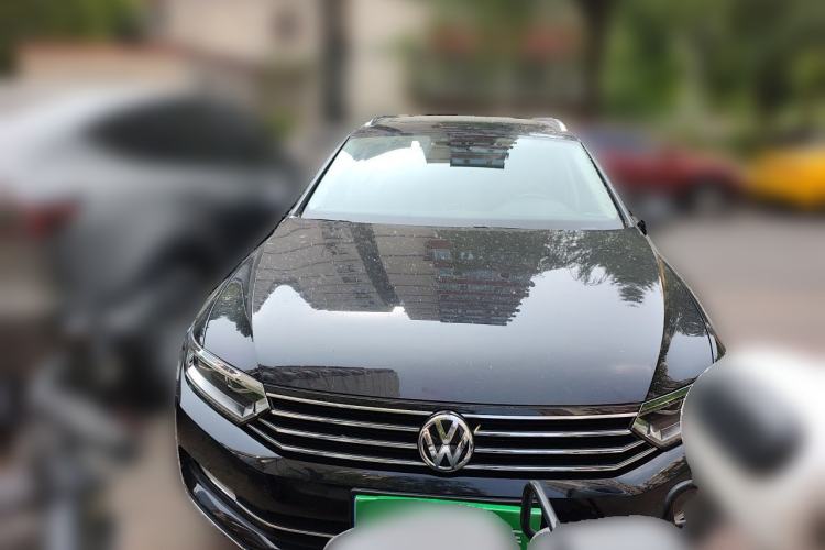 Used Volkswagen Variant 2018 380TSI Two-Wheel Drive Comfort Edition Front