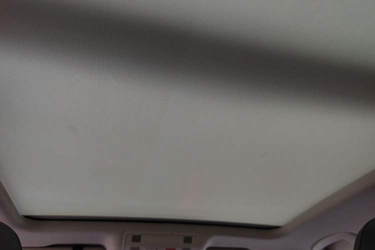 Used Volkswagen Variant 2018 380TSI Two-Wheel Drive Comfort Edition Headliner