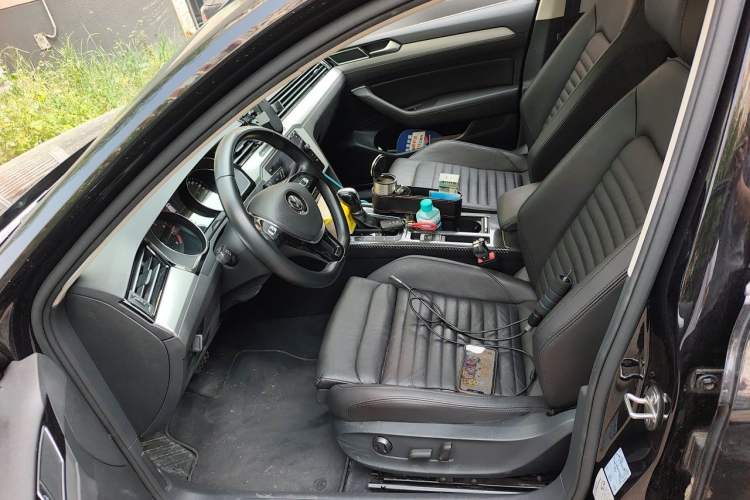 Used Volkswagen Variant 2018 380TSI Two-Wheel Drive Comfort Edition Left Front Seat