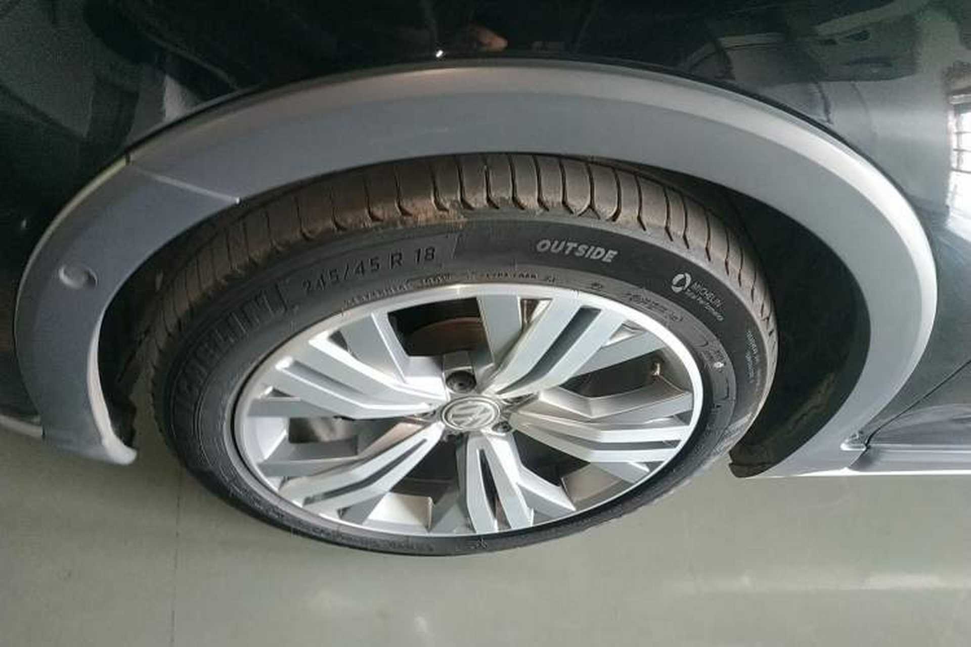 Used Volkswagen Variant 2018 380TSI Four-Wheel Drive Longitudinal Version Left Front Wheel Hub