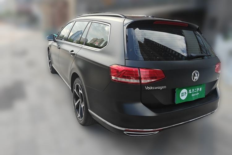 Used Volkswagen Variant 2018 380TSI Two-Wheel Drive Comfort Edition Rear Left 45 Deg