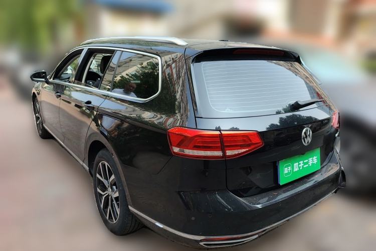 Used Volkswagen Variant 2018 380TSI Two-Wheel Drive Comfort Edition Rear Left 45 Deg