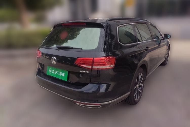 Used Volkswagen Variant 2018 380TSI Two-Wheel Drive Comfort Edition Rear Right 45 Deg