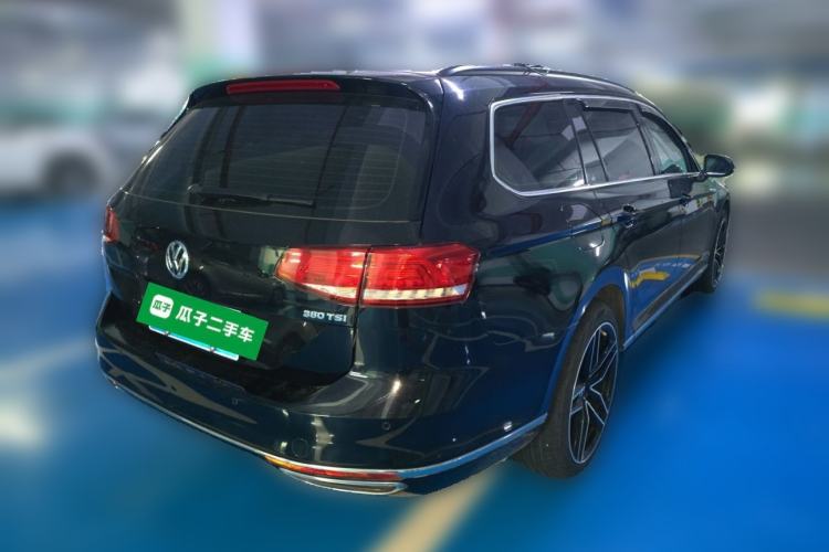 Used Volkswagen Variant 2018 380TSI Two-Wheel Drive Comfort Edition Rear Right 45 Deg