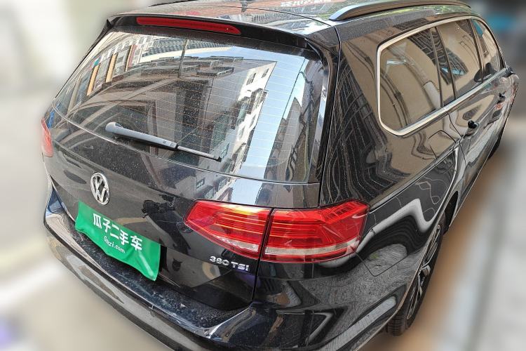 Used Volkswagen Variant 2018 380TSI Two-Wheel Drive Comfort Edition Rear Right 45 Deg