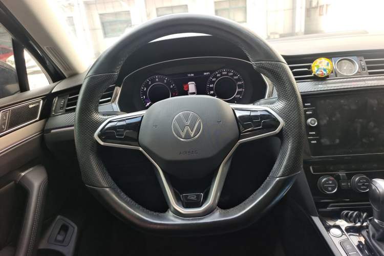 Used Volkswagen Variant 2018 380TSI Two-Wheel Drive Comfort Edition Steering Wheel