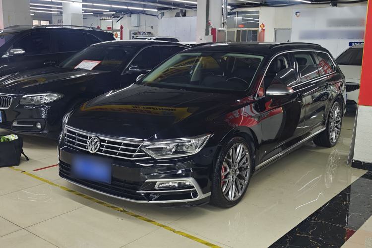 Used Volkswagen Variant 2018 380TSI Two-Wheel Drive Comfort Edition Guazi used car, China used car export, Used car for sale, Used Volkswagen cars, Cheapest cars for sale