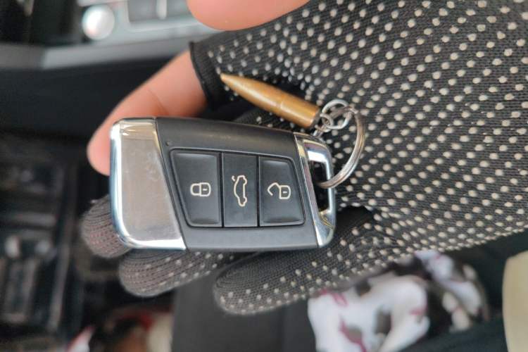 Used Volkswagen Variant 2018 380TSI Two-Wheel Drive R-Line Version Vehicle Key