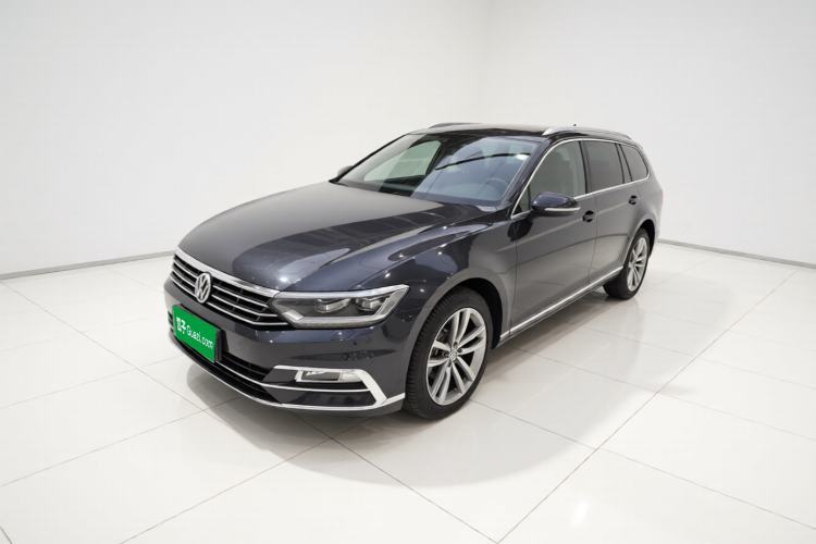 Used Volkswagen Variant 2018 380TSI Two-Wheel Drive Comfort Edition Guazi used car, China used car export, Used car for sale, Used  cars, Cheapest cars for sale