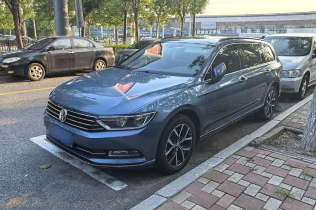 Used Volkswagen Variant 2018 380TSI Two-Wheel Drive Comfort Edition