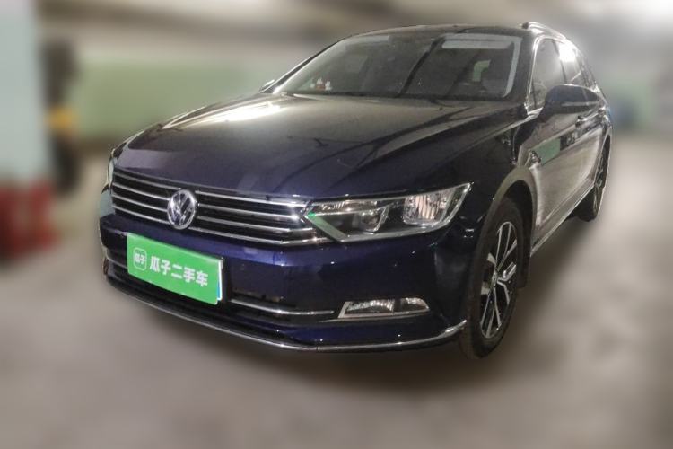 Used Volkswagen Variant 2018 380TSI Two-Wheel Drive Comfort Edition Guazi used car, China used car export, Used car for sale, Used  cars, Cheapest cars for sale