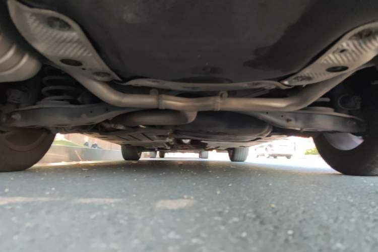 Used Volkswagen Variant 2018 380TSI Two-Wheel Drive Comfort Edition Chassis Rear