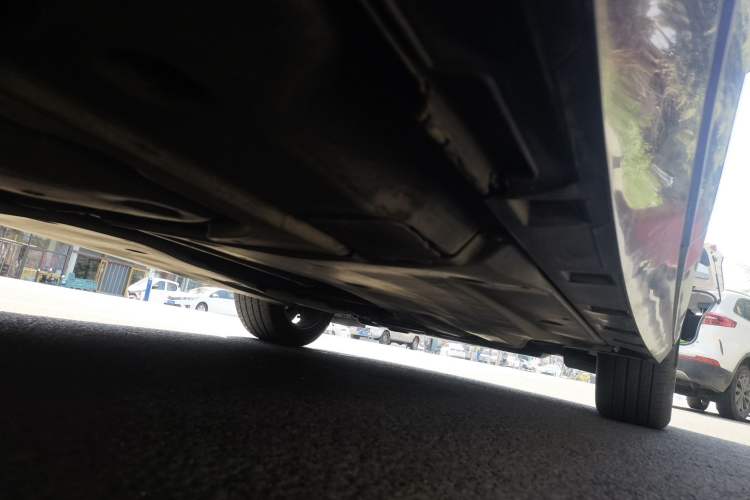 Used Volkswagen Variant 2018 380TSI Two-Wheel Drive Comfort Edition Chassis Rear Right