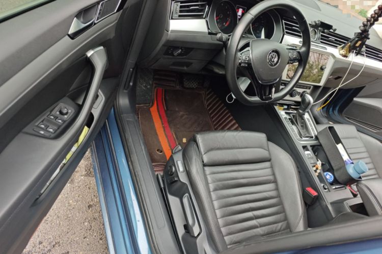 Used Volkswagen Variant 2018 380TSI Two-Wheel Drive Comfort Edition Driver Seat