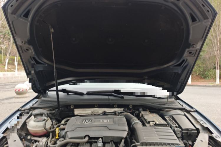 Used Volkswagen Variant 2018 380TSI Two-Wheel Drive Comfort Edition Engine Bay