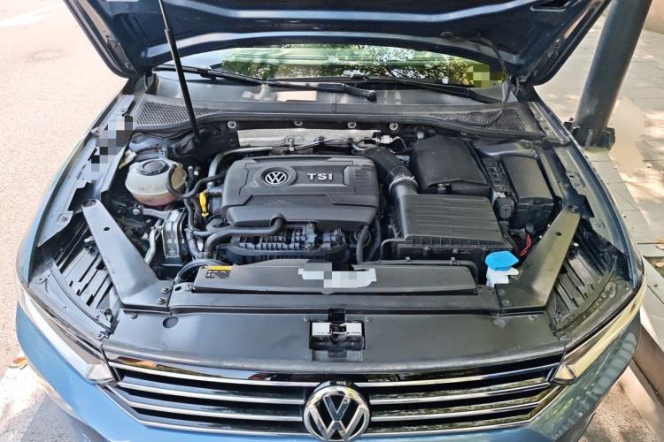 Used Volkswagen Variant 2018 380TSI Two-Wheel Drive Comfort Edition Engine Bay