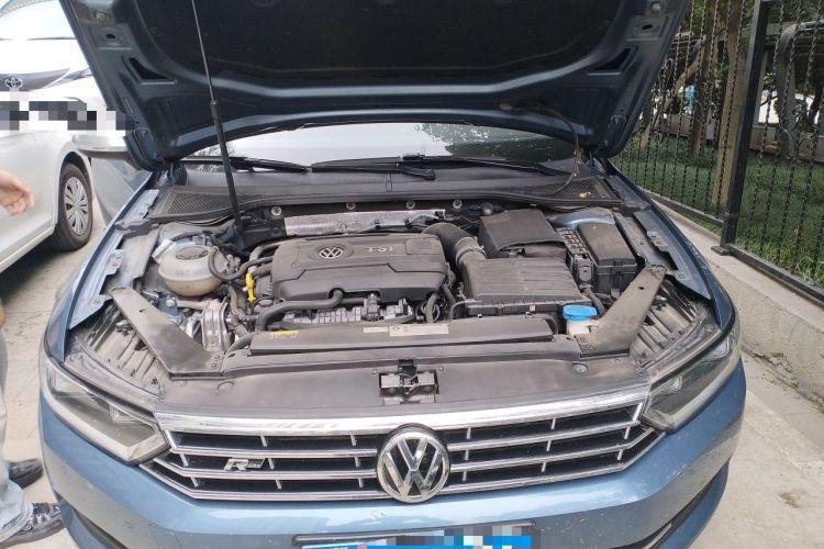 Used Volkswagen Variant 2018 380TSI Two-Wheel Drive Comfort Edition Engine Bay