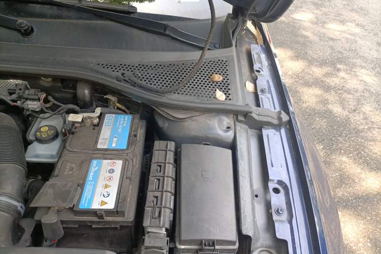 Used Volkswagen Variant 2018 380TSI Two-Wheel Drive Comfort Edition Engine Bay Left
