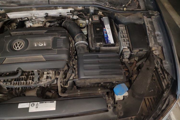 Used Volkswagen Variant 2018 380TSI Two-Wheel Drive Comfort Edition Engine Bay Left