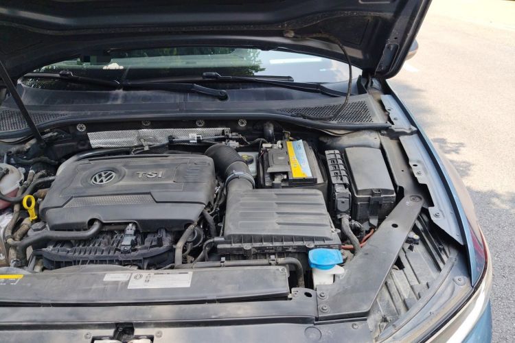 Used Volkswagen Variant 2018 380TSI Two-Wheel Drive Comfort Edition Engine Bay Left