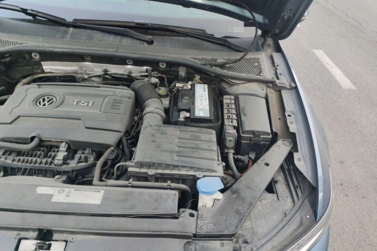 Used Volkswagen Variant 2018 380TSI Two-Wheel Drive Comfort Edition Engine Bay Left
