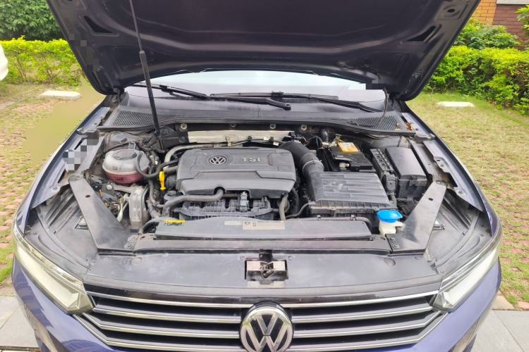 Used Volkswagen Variant 2018 380TSI Two-Wheel Drive Comfort Edition Engine Bay