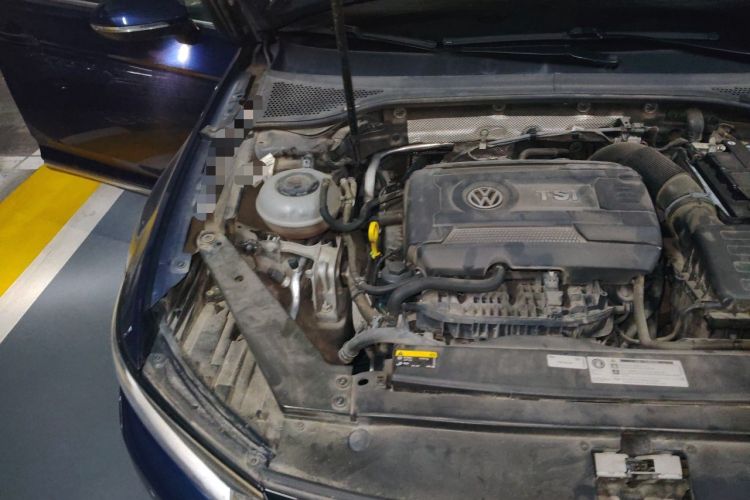 Used Volkswagen Variant 2018 380TSI Two-Wheel Drive Comfort Edition Engine Bay Right