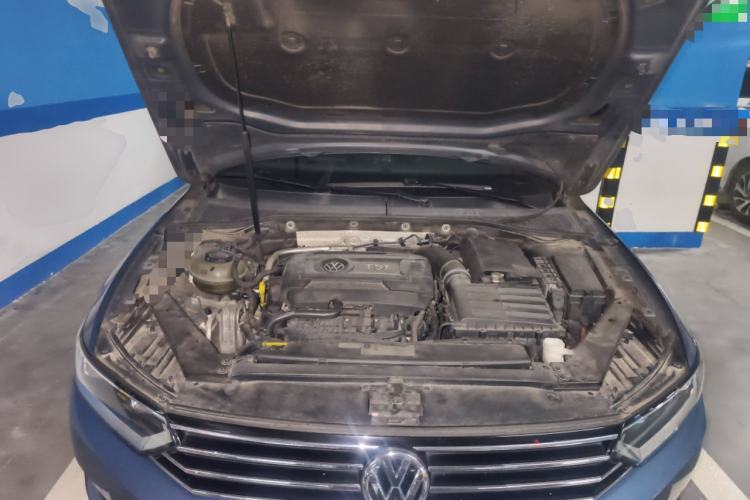Used Volkswagen Variant 2018 380TSI Two-Wheel Drive Comfort Edition Engine Bay