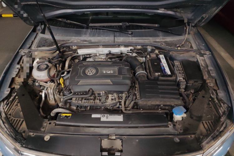 Used Volkswagen Variant 2018 380TSI Two-Wheel Drive Comfort Edition Engine Bay
