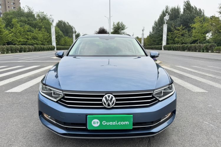 Used Volkswagen Variant 2018 380TSI Two-Wheel Drive Comfort Edition Exterior 1