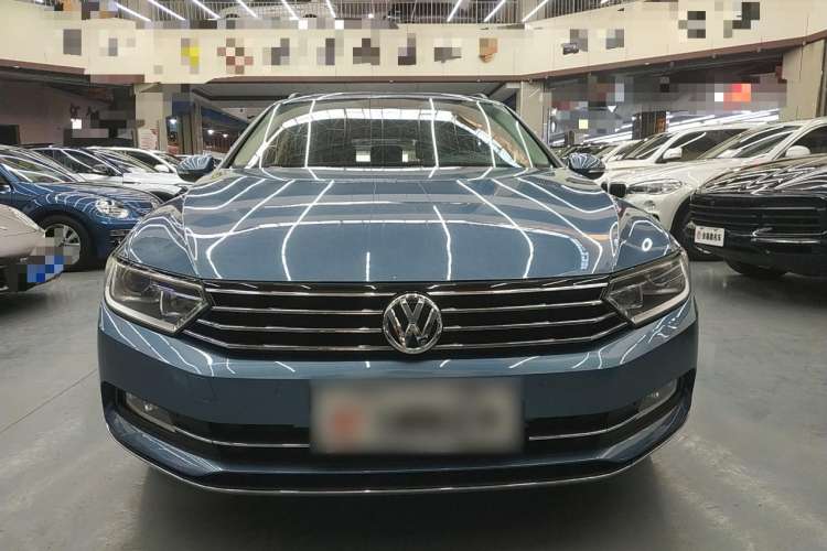 Used Volkswagen Variant 2018 380TSI Two-Wheel Drive Comfort Edition Exterior 1