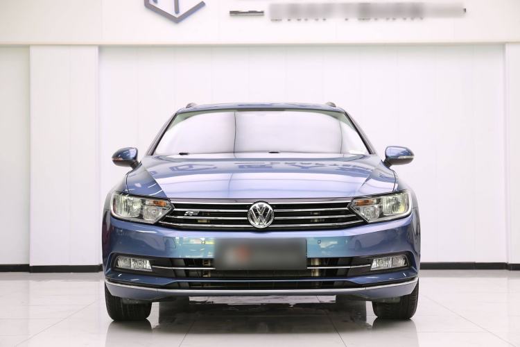 Used Volkswagen Variant 2018 380TSI Two-Wheel Drive Comfort Edition Exterior 1