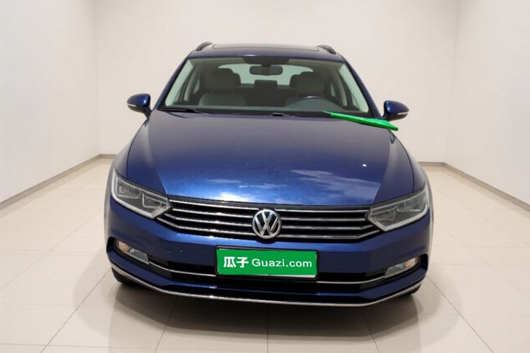 Used Volkswagen Variant 2018 380TSI Two-Wheel Drive Comfort Edition Exterior 1