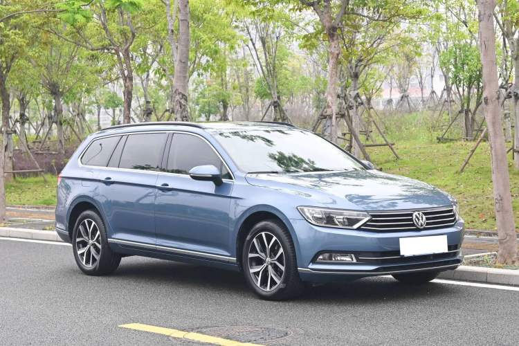 Used Volkswagen Variant 2018 380TSI Two-Wheel Drive Comfort Edition Exterior 2