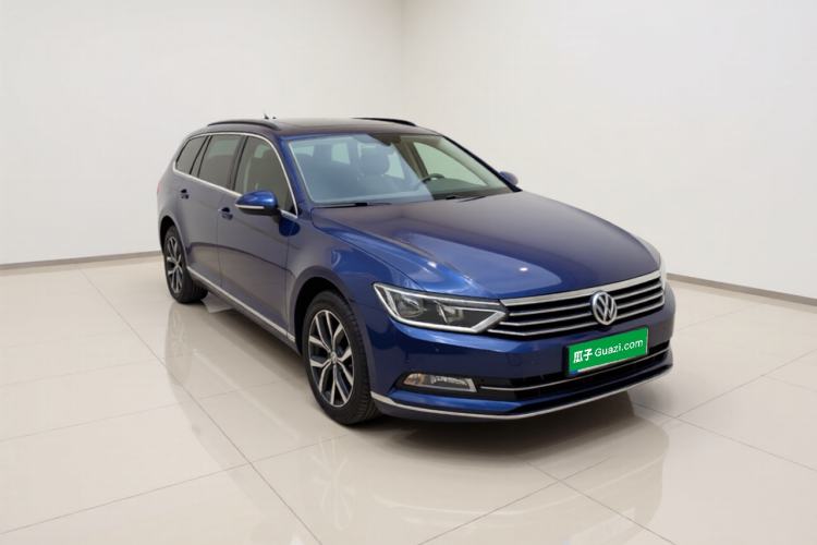 Used Volkswagen Variant 2018 380TSI Two-Wheel Drive Comfort Edition Exterior 2