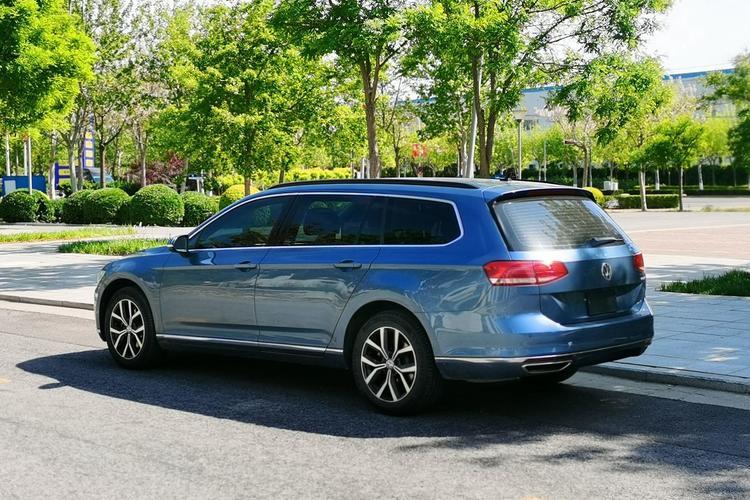 Used Volkswagen Variant 2018 380TSI Two-Wheel Drive Comfort Edition Exterior 4